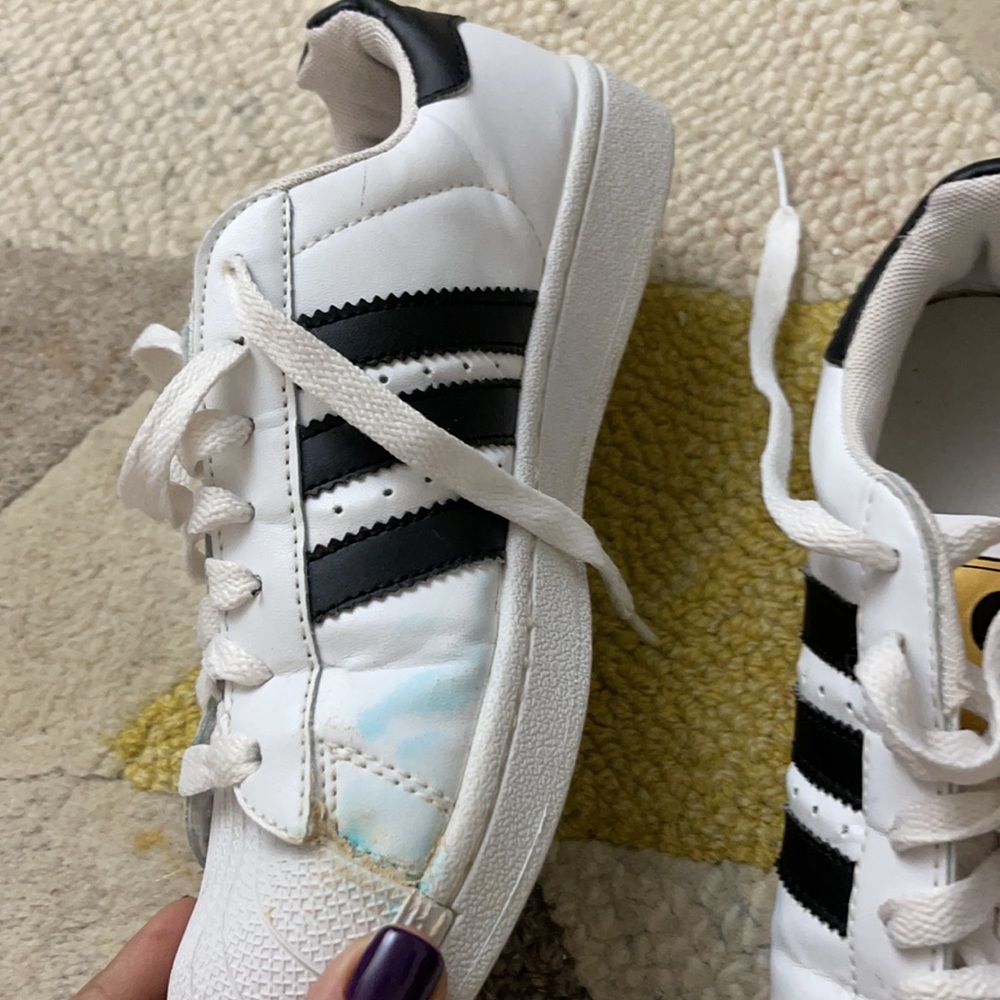 Sneakers - Picture 4 of 6